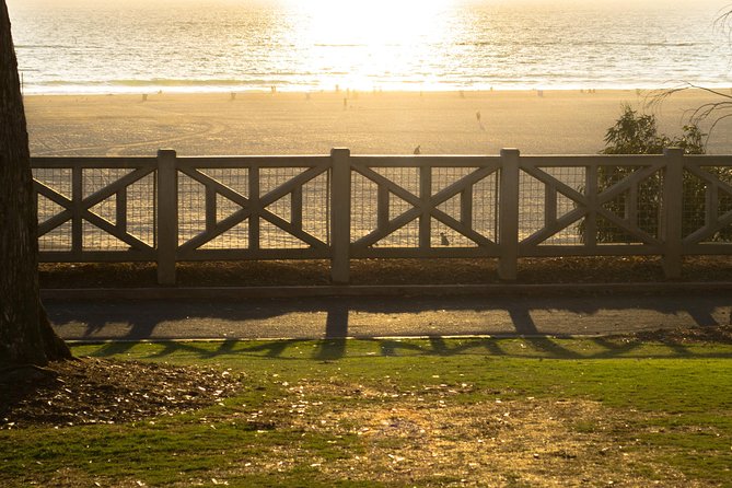 Self-Guided Tour of Santa Monica in Los Angeles With Fun Facts and Photo Ops - Scenic Palisades Park Viewpoints