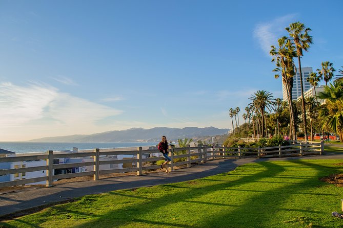 Self-Guided Tour of Santa Monica in Los Angeles With Fun Facts and Photo Ops - Beachfront Bliss at Santa Monica State Beach