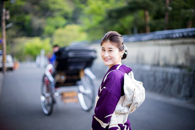 Self Guided Tour With Kimono Experience in Kyoto - Meeting Location and Transportation