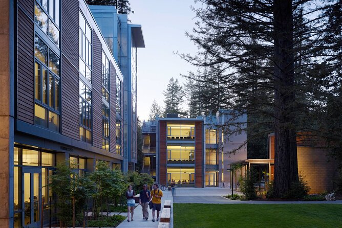 Self Guided UC Santa Cruz Walking Tour: Unlock Secret Stories - Student Life and Culture