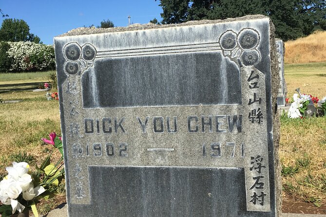 Self-Guided Walking Tour in Chinatown - Funeral Procession Ritual