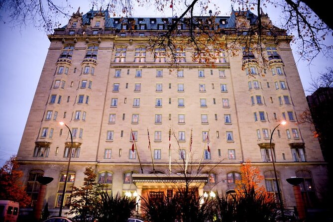 Self-Guided Winnipeg Scavenger Hunt: At The Heart of Canada - Cultural Immersion Through Challenges
