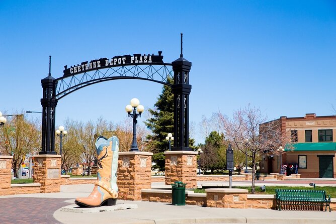 Self-Guided Wyoming Scavenger Hunt: Roaming Cheyenne Wyoming - Navigating the Scavenger Hunt App