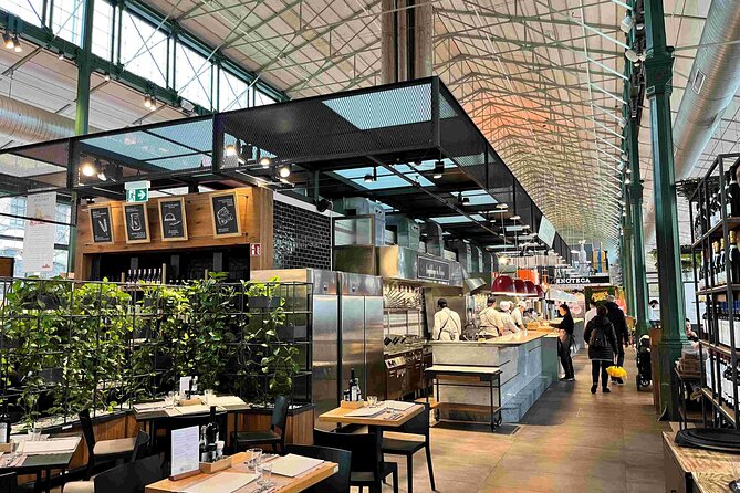 Self-Paced Audio Guide to Munichs Cafés and Culinary Highlights - Start and End Points