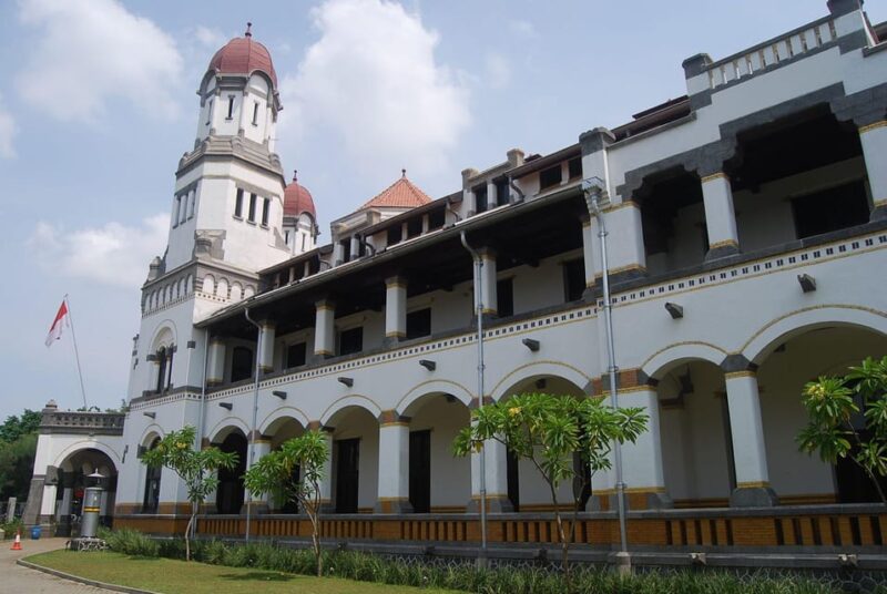 SEMARANG: LAWANGSEWU/SAMPOOKONG/OLD TOWN SIGHTSEEING - Key Points