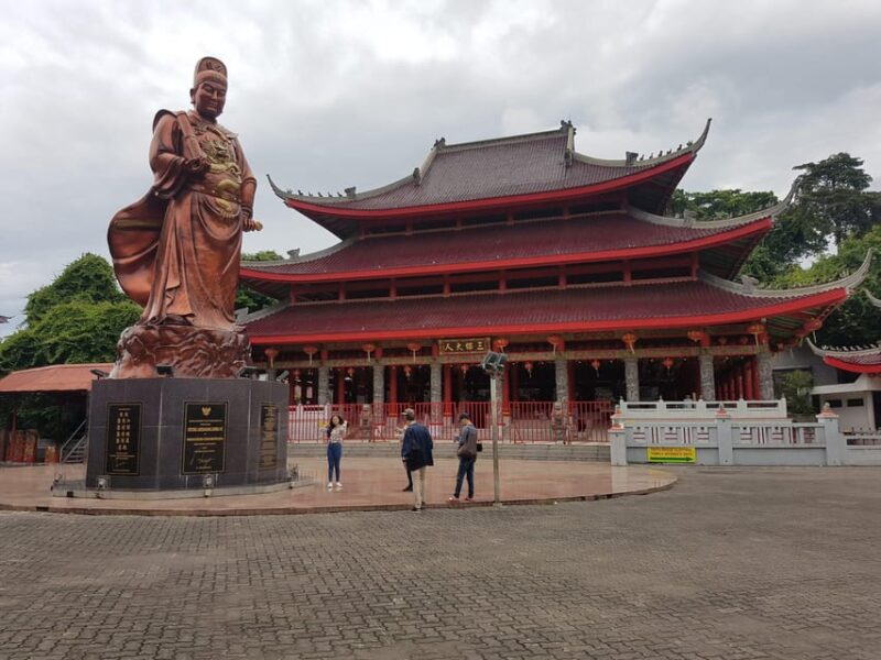SEMARANG: LAWANGSEWU/SAMPOOKONG/OLD TOWN SIGHTSEEING - Language and Reservation