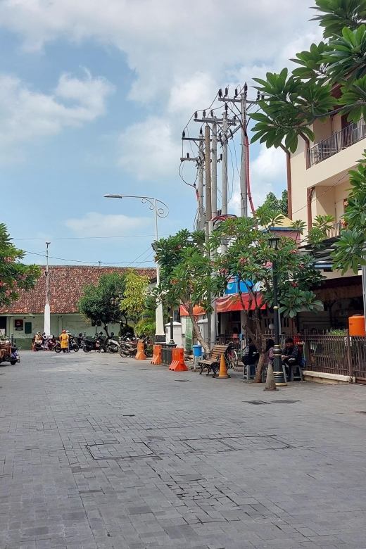 Semarang: Private Car Charter With Professional Driver - Key Points