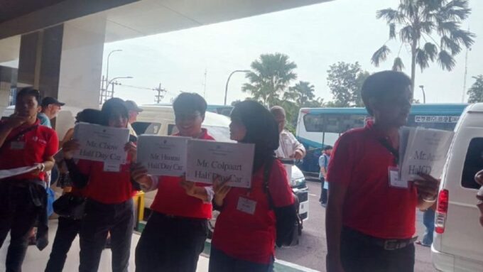Semarang & Yogyakarta: Taxi, Shuttle, or Airport Transfer - Priority Service and Expedited Transfers
