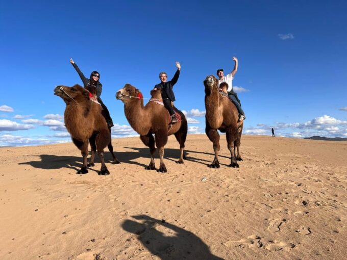 Semi Gobi With Nomads and Explore Khugnu Tarna National Park - Exploring the Nomadic Lifestyle