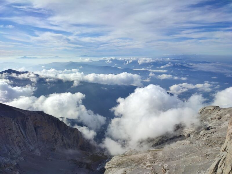 SEMI-GUIDED HIKE TO OLYMPUS SUMMIT - Included in the Tour
