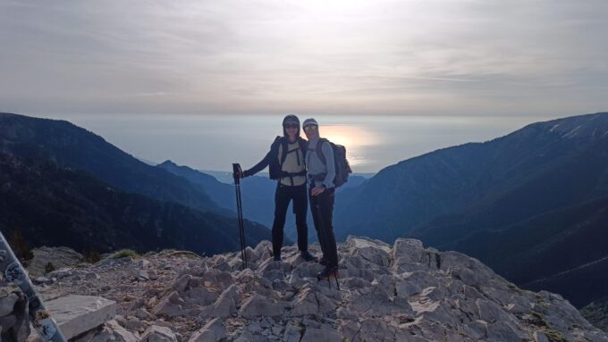 SEMI-GUIDED HIKE TO OLYMPUS SUMMIT - The Olympus Experience