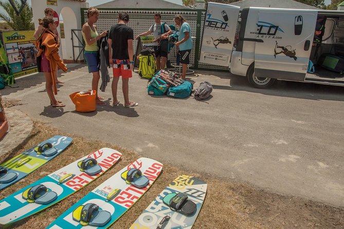 Semi-Private 2.2 - Kitesurfing Experience