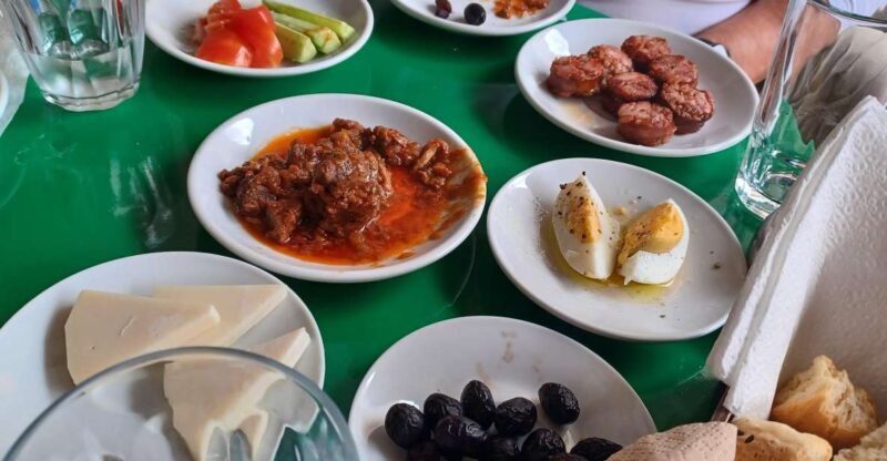 Semi Private Food & City Tour in Heraklion With Pastry Mesum - Highlights of the Tour