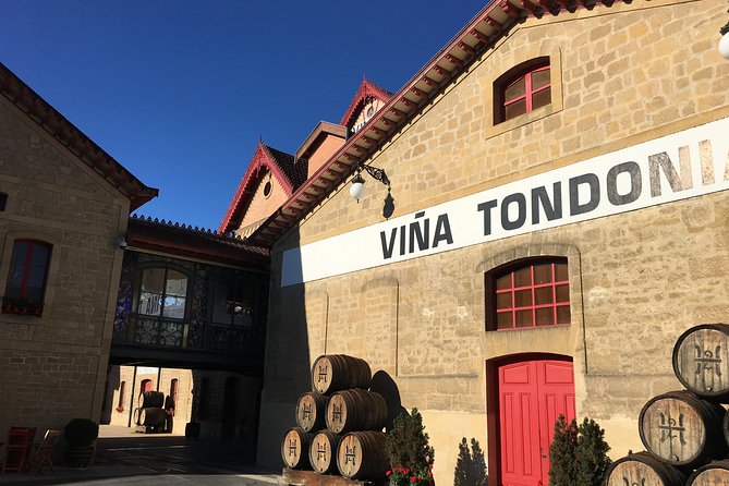 Semi-Private La Rioja Tour of 3 Premium Wineries From Bilbao - Expectations and Policies