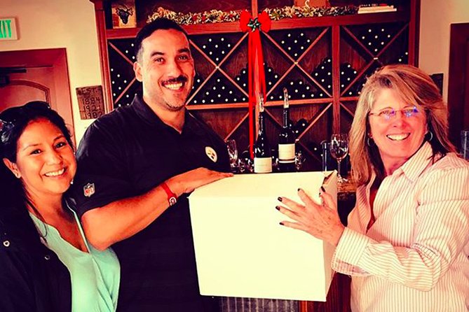 Semi-Private, Modified Hop-On Hop-Off Wine Tasting Tour From Paso Robles - Tour Confirmation and Accessibility