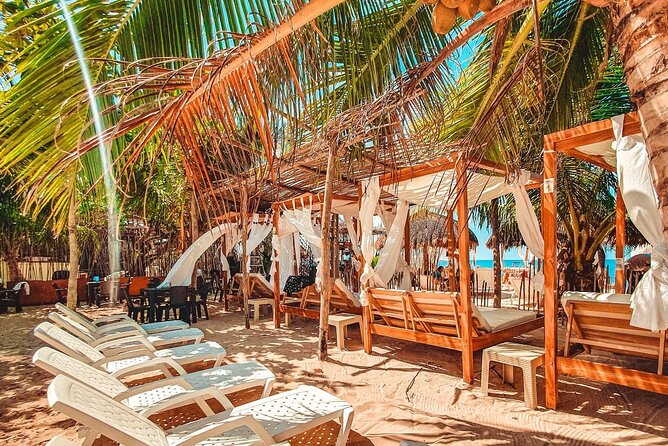 Semi-Private Tour of 7 Hours in Playa Blanca, Barú - Cartagena - Prestigious Beach Club