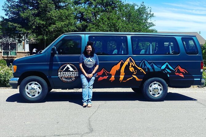 Semi Private Yosemite Valley Tour With Hotel Pick up and Lunch - Tour Guide and Positive Reviews