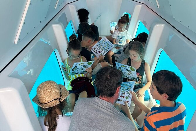Semi-Submarine: Visit to the Seabed of Porto Bay - Group Size and Confirmation