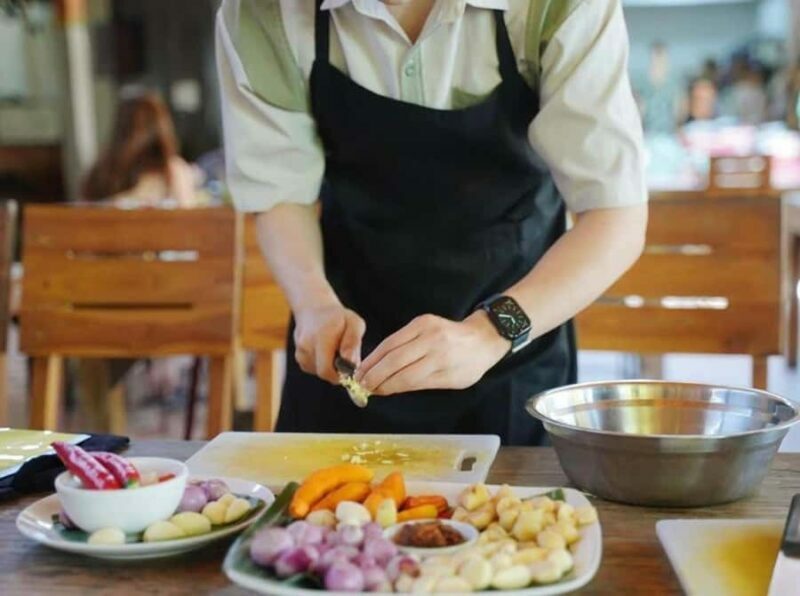 Seminyak: Balinese Cooking Class & Market Tour Free Pick Up - The Sum Up