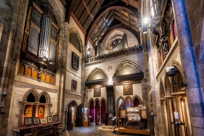 Semiprivate Day Trip to Salem and Hammond Castle from Boston - An Introduction to the Tour Experience