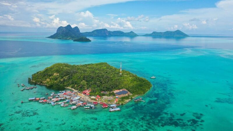 Semporna : Island Hopping Tropical Trio Sabah - Activities and Experiences