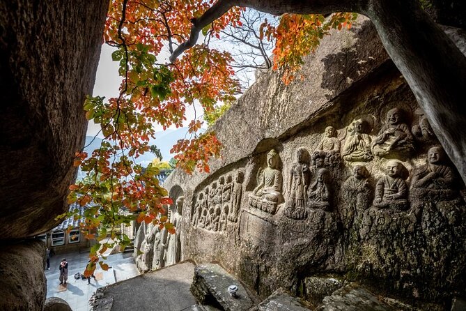 Seokbulsa Temple to Geumjeongsan Fortress[Hiking+Cable Car] - Exploring Seokbulsa Temples Architecture