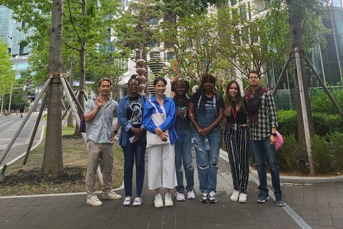 Seongsu-dong Walking Tour: K-Pop, Culture, Cheer, Friends & Relax - Forge Connections With Fellow Travelers