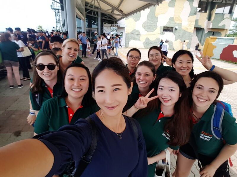 Seoul: 4-Hour Gangnam Walking Tour With Customized Itinerary - Explore Gangnams Iconic Landmarks