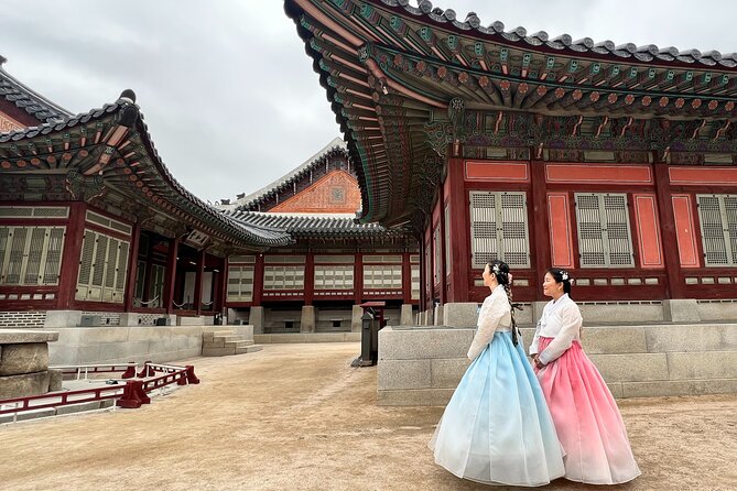 Seoul City Full Day Tour-Gyeongbok Palace, Seoul Tower, Insadong - Meeting and Pickup