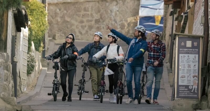 Seoul: City Highlights Morning Ebike Tour - Dress Code