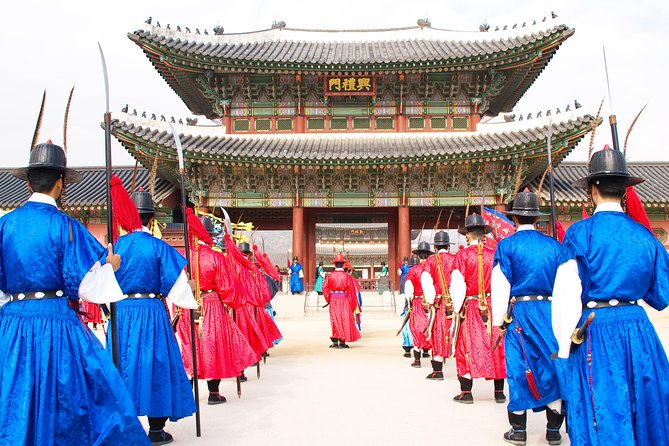 Seoul City Private Full-Day Tour Including Lunch - Gyeongbokgung Palace