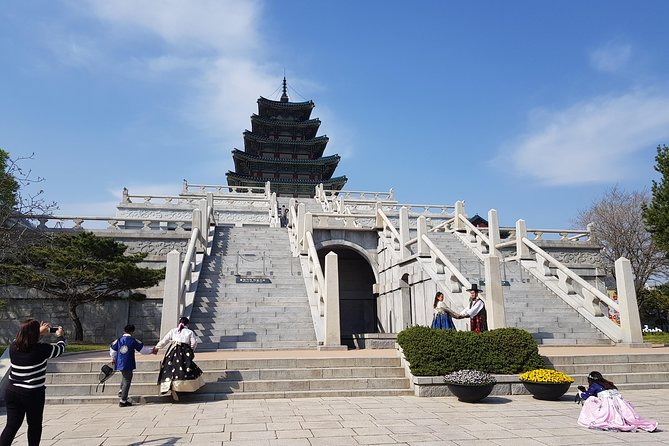 Seoul City Sightseeing Tour Including Gyeongbokgung Palace, N Seoul Tower, and Namsangol Hanok Village - N Seoul Tower
