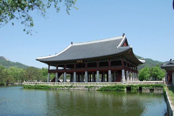 Seoul City Sightseeing Tour Including Gyeongbokgung Palace, N Seoul Tower, and Namsangol Hanok Village - Additional Details and Reviews