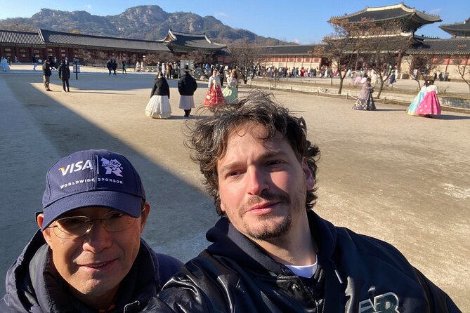 Seoul : Custom Walking Tour With a Local Guide (Private Tour) - Key Points