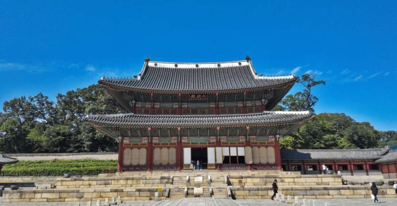 Seoul: Full-Day Royal Palace and Shopping Tour - Changdeokgung Palace