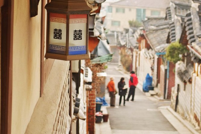 Seoul Full Day Tour With a Local: 100% Personalized & Private - Accessibility and Transportation