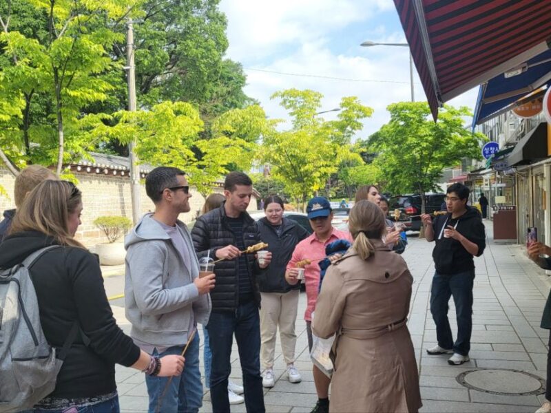Seoul: Gwangjang Market Netflix Food Tour - Insadong Artwork and Antiques
