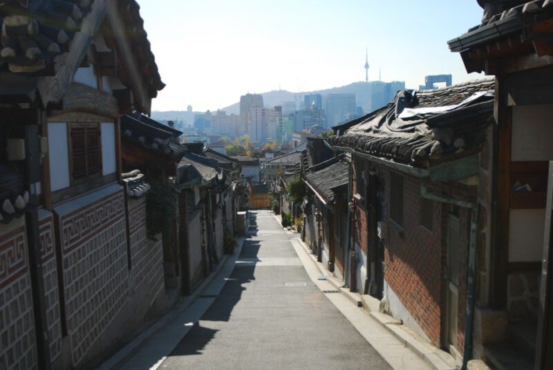 Seoul: Gyeongbokgung Palace, Bukchon Hanok Village, and Gwangjang Market Tour - Recap