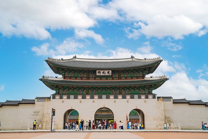 Seoul: Gyeongbokgung Palace Half Day Tour - Key Locations Within the Palace Grounds