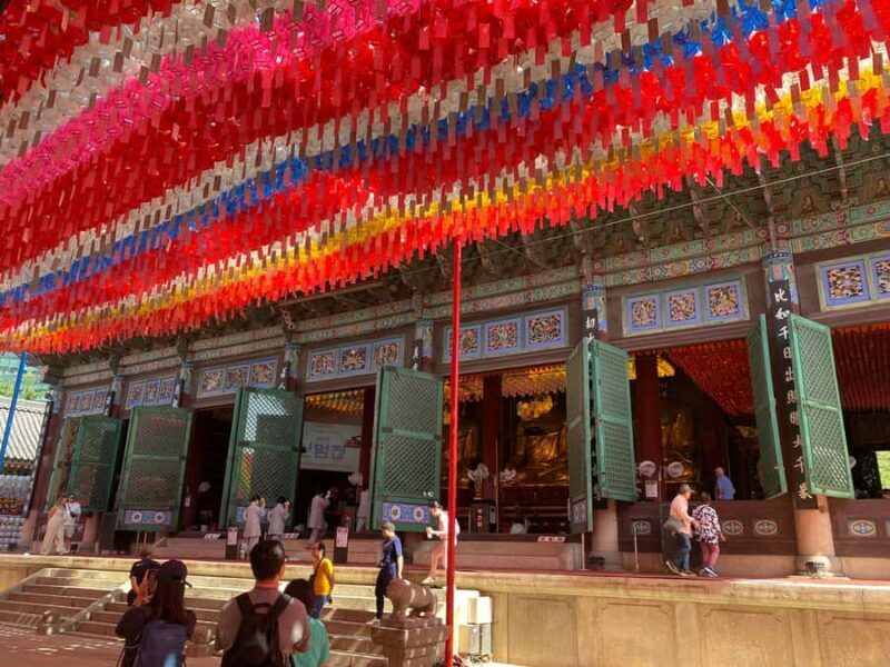 Seoul: Morning Gyeongbok Palace, Folk Museum, Temple Tour - Practical Tips for Travelers