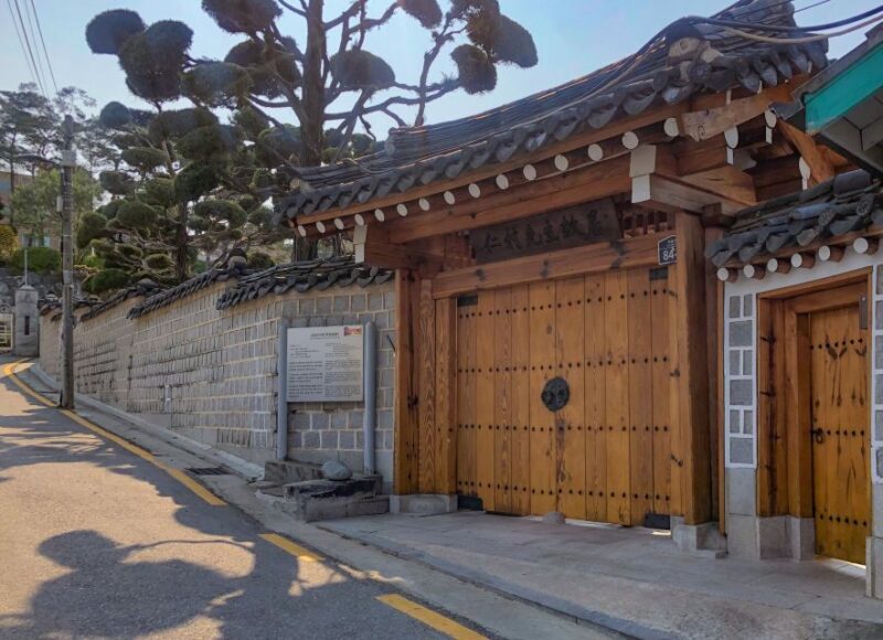 Seoul Outdoor Escape Games: Zombie Royals - Booking Details and Inclusions