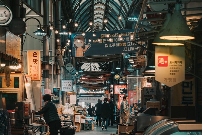 Seoul: Palace, Temple and Market Guided Foodie Tour at Night - Inclusions and Exclusions