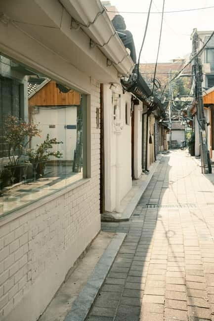Seoul: Perfume-Making Workshop in a Hanok - An In-Depth Look at the Perfume Workshop Experience