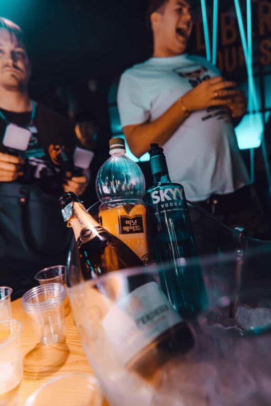 Seoul: Premium Pub Crawl with VIP Bottle Service - Key Points
