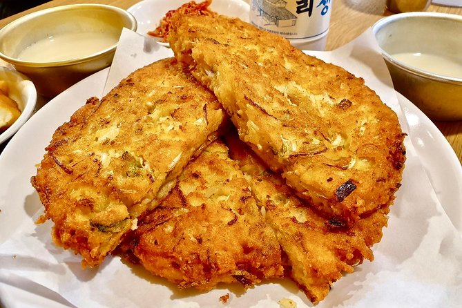 Seoul Private Walking Food Tour With Secret Food Tours - Accessibility and Requirements