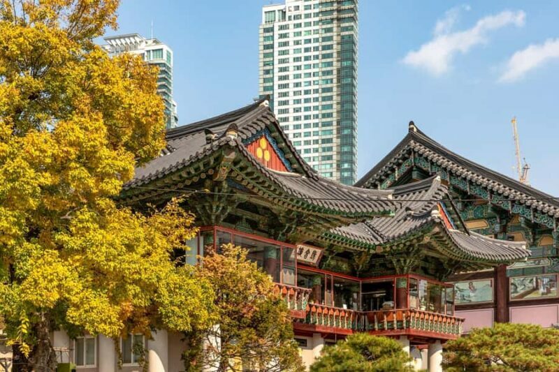 Seoul Temple & Starfield Library Gangnam K-BBQ - Discovering Seoul’s Contrasts: From Temples to Trendy Libraries