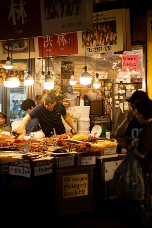 Seoul: Traditional Dongmyo Flea Market & Gwangjang Food Tour - Starting Point: Dongdaemun Station Exit 7