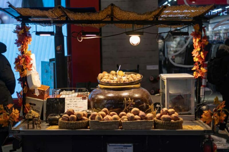 Seoul: Traditional Dongmyo Flea Market & Gwangjang Food Tour - Cost and Value