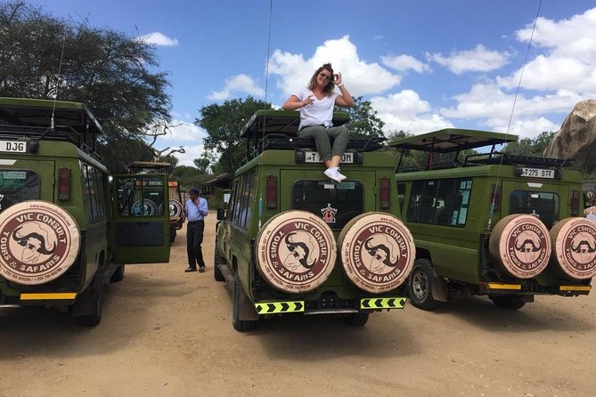 Serengeti Day Trip Tour From Mwanza - Key Points