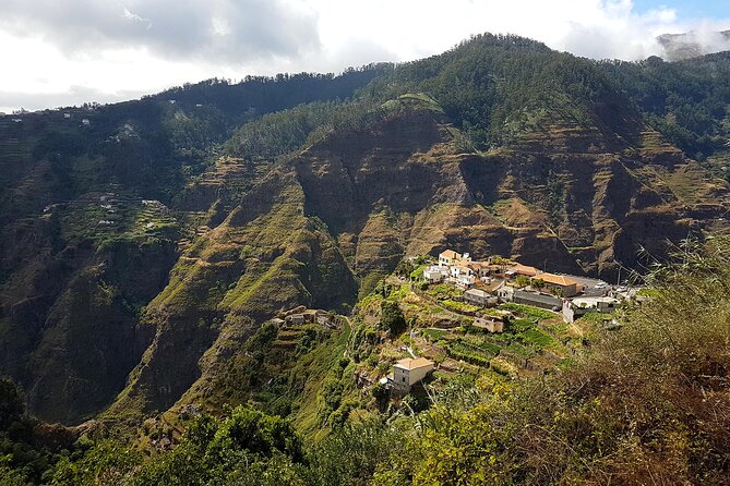 Serra DÁgua Valley Walk - Meeting and Pickup Points